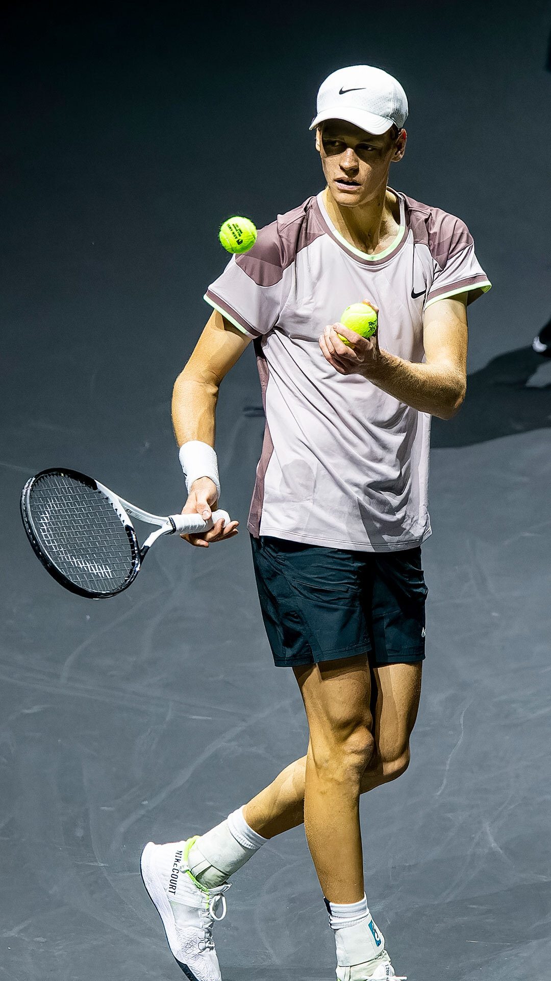 Box To Box ABN AMRO Open 28